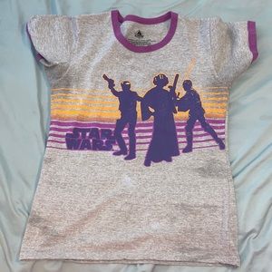 Star Wars tee. Tight t shirt fit.